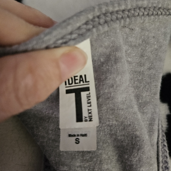 Arm The Animals  tank - Picture 3 of 3